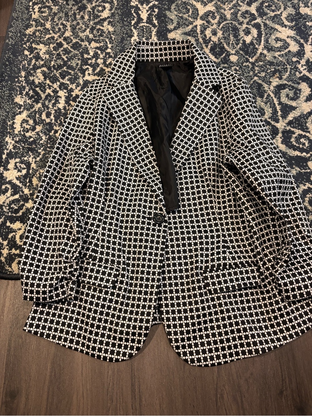 Soho Apparel Black & White Grid-Check Single-Button Blazer